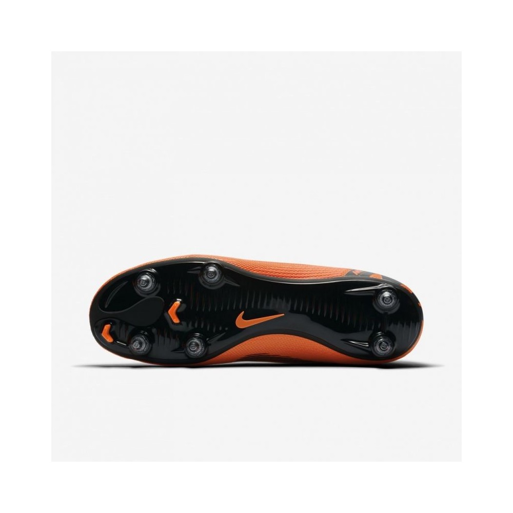 Nike Jr Superfly 6 Academy GS TF Fitness Chaussures.